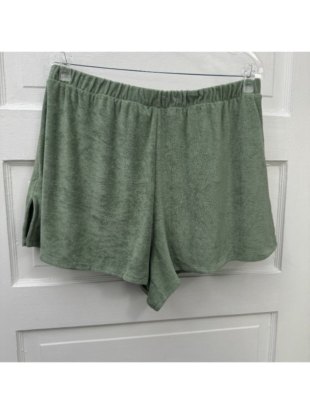 ASOS DESIGN Womens 12 Sage Green Cotton Terry Cloth Lounge Shorts